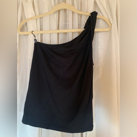 Zara black one shoulder top , medium - Picture 2 of 3